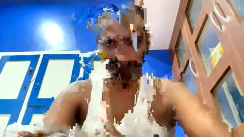 Snapshot of singletamilblackboy chatting on October 26, 6:32 pm singletamilblackboy online show from October 26, 6:32 pm