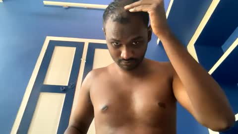 Snapshot of singletamilblackboy chatting on September 11, 10:58 am singletamilblackboy online show from September 11, 10:58 am