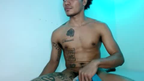 Snapshot of sir_black1 chatting on December 5, 12:41 am Sir black online show from December 5, 12:41 am