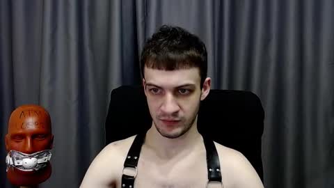 Sir Damien online show from February 25, 3:18 am