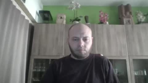 sixten113 online show from April 1, 12:18 pm