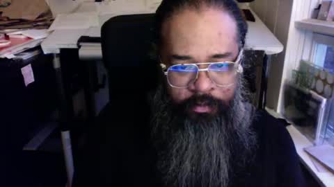 Snapshot of siyah_sakal chatting on December 29, 12:01 pm siyah_sakal online show from December 29, 12:01 pm