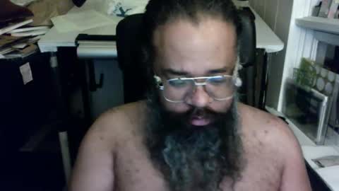 Snapshot of siyah_sakal chatting on March 11, 10:29 am siyah_sakal online show from March 11, 10:29 am