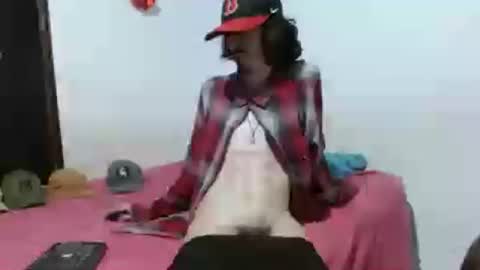sk8sir online show from July 24, 2:09 am