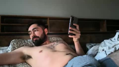 sketchy1987 online show from November 3, 2:52 pm