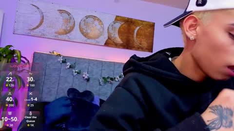 Daniel online show from February 3, 2:53 am