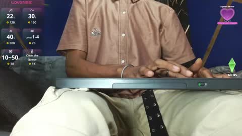 sky_walkerss online show from April 12, 6:31 pm