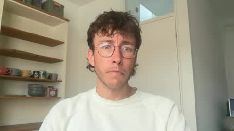 skyisthelimit1995 online show from June 17, 7:15 pm