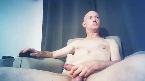 MadOteC online show from October 29, 8:01 pm