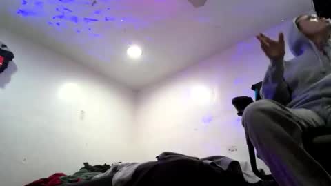 Sleazyycarlitx online show from November 6, 4:26 am