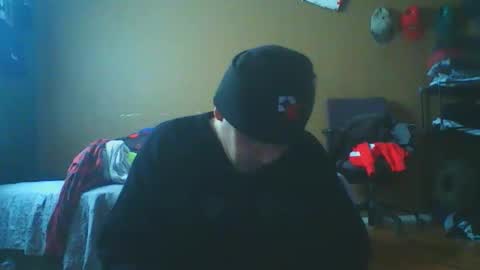 Sleazyycarlitx online show from April 7, 12:32 am