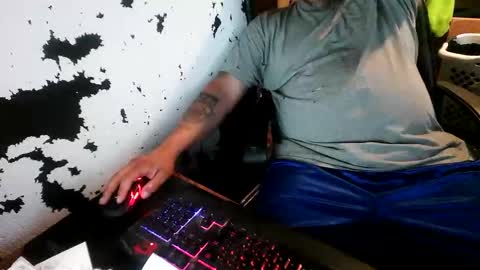 slickwill2391 online show from June 9, 12:56 am