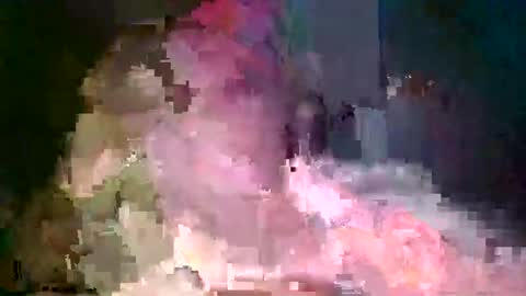 Snapshot of slideitin96 chatting on January 7, 2:12 am slideitin96 online show from January 7, 2:12 am