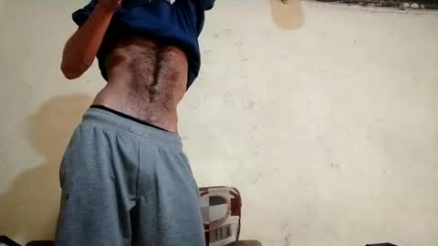 Snapshot of slimshaddyxx chatting on December 29, 7:28 am Prince online show from December 29, 7:28 am