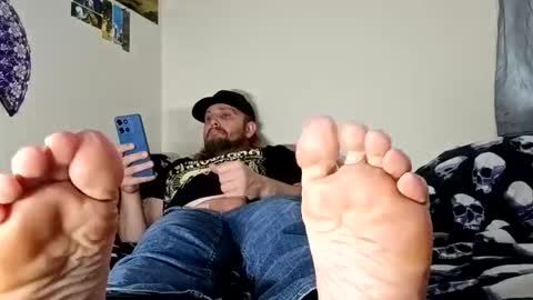 Mr King Feet 69 online show from May 16, 10:41 pm