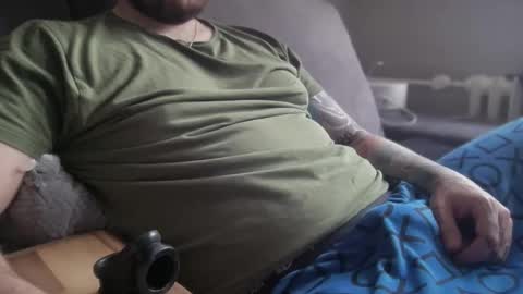 just chillin online show from October 21, 1:25 pm