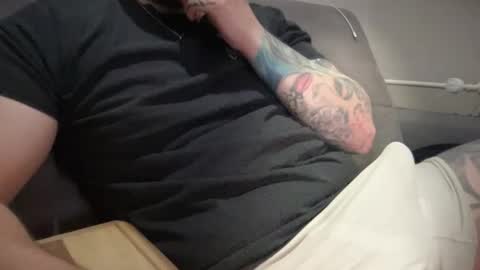 just chillin online show from October 4, 7:08 pm