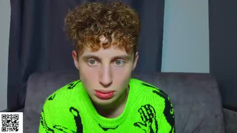 sluttsavage online show from June 15, 8:34 pm