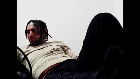 sluyboy online show from February 23, 9:44 am