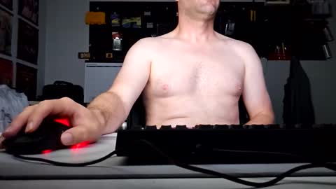 sly_f0xxxxx online show from June 2, 12:50 pm