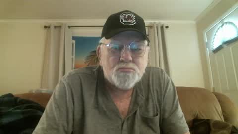 Sly online show from October 6, 7:40 pm