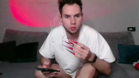 Slyfox online show from April 6, 9:32 am