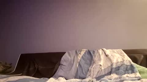 smilehiguy online show from April 20, 4:59 am
