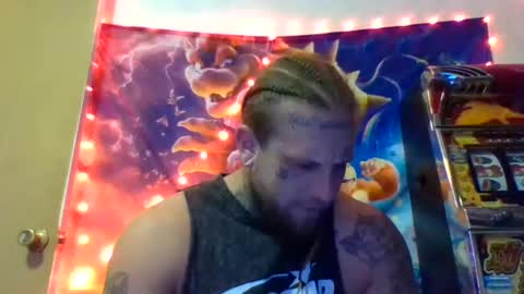 Snapshot of smokebluntafterblunt chatting on October 21, 2:14 am smoke online show from October 21, 2:14 am