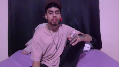 teddy online show from October 25, 8:27 am