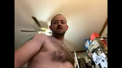 smokeymt420 online show from December 28, 7:33 pm