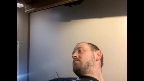 smokeymt420 online show from December 31, 8:02 pm