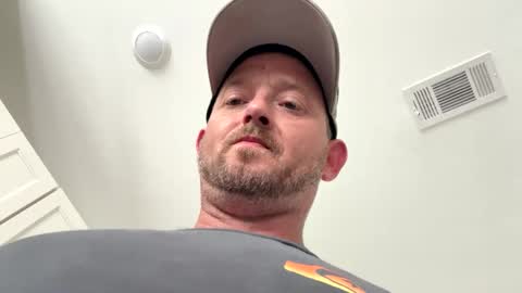 smokeymt420 online show from September 20, 8:20 pm