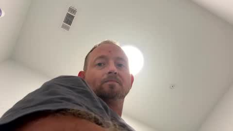 smokeymt420 online show from September 14, 6:32 pm