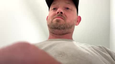 smokeymt420 online show from September 17, 12:22 am