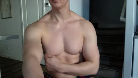 Snapshot of smoothflexiblemuscle chatting on January 5, 5:51 pm SmoothFlexibleMuscle online show from January 5, 5:51 pm