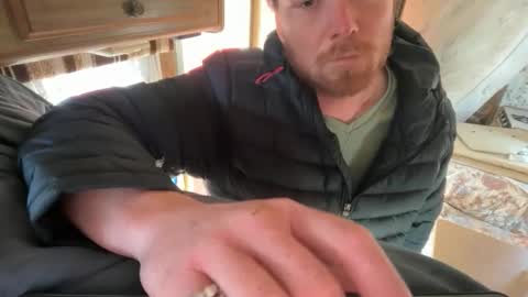 snowtrooper888 online show from March 24, 5:29 pm