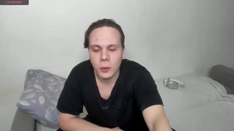 Snowwgirlls online show from February 20, 7:04 pm