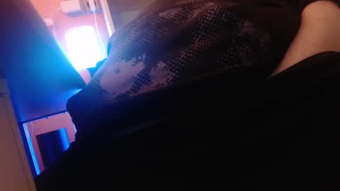 Tom online show from December 30, 5:02 pm