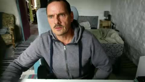 Alex Dixon online show from December 16, 12:06 pm