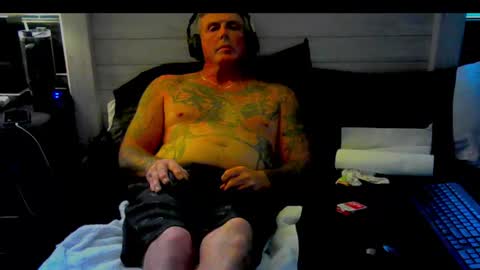 I love watching beautiful women play with themselves online show from June 20, 11:21 pm