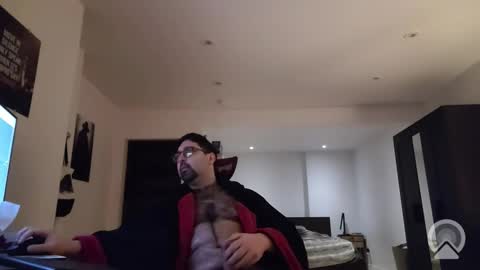 Snapshot of sonixxx27 chatting on October 31, 9:01 am sonixxx27 online show from October 31, 9:01 am