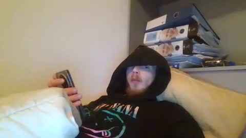 soumi854640 online show from October 27, 8:00 pm