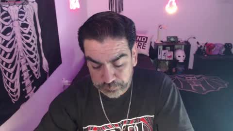 El Carlitos online show from May 31, 8:04 am