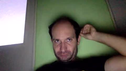 Snaiky online show from November 9, 1:37 pm