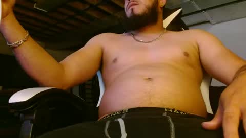 sperminerminator1738 online show from June 23, 2:49 am