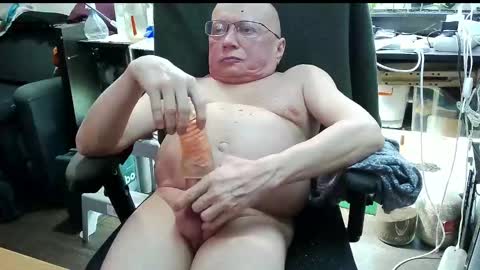 Valentin online show from February 10, 4:47 pm