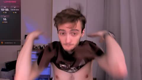 Spidey online show from December 4, 4:03 pm