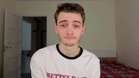 Spidey online show from April 1, 1:52 pm