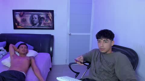 spider_master online show from December 19, 4:56 am