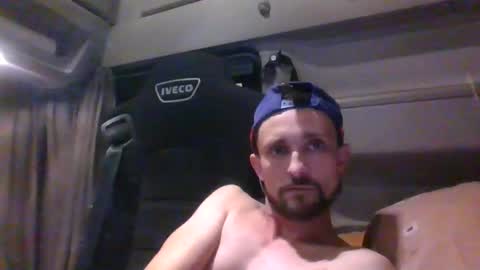 spyco82 online show from December 2, 6:44 pm